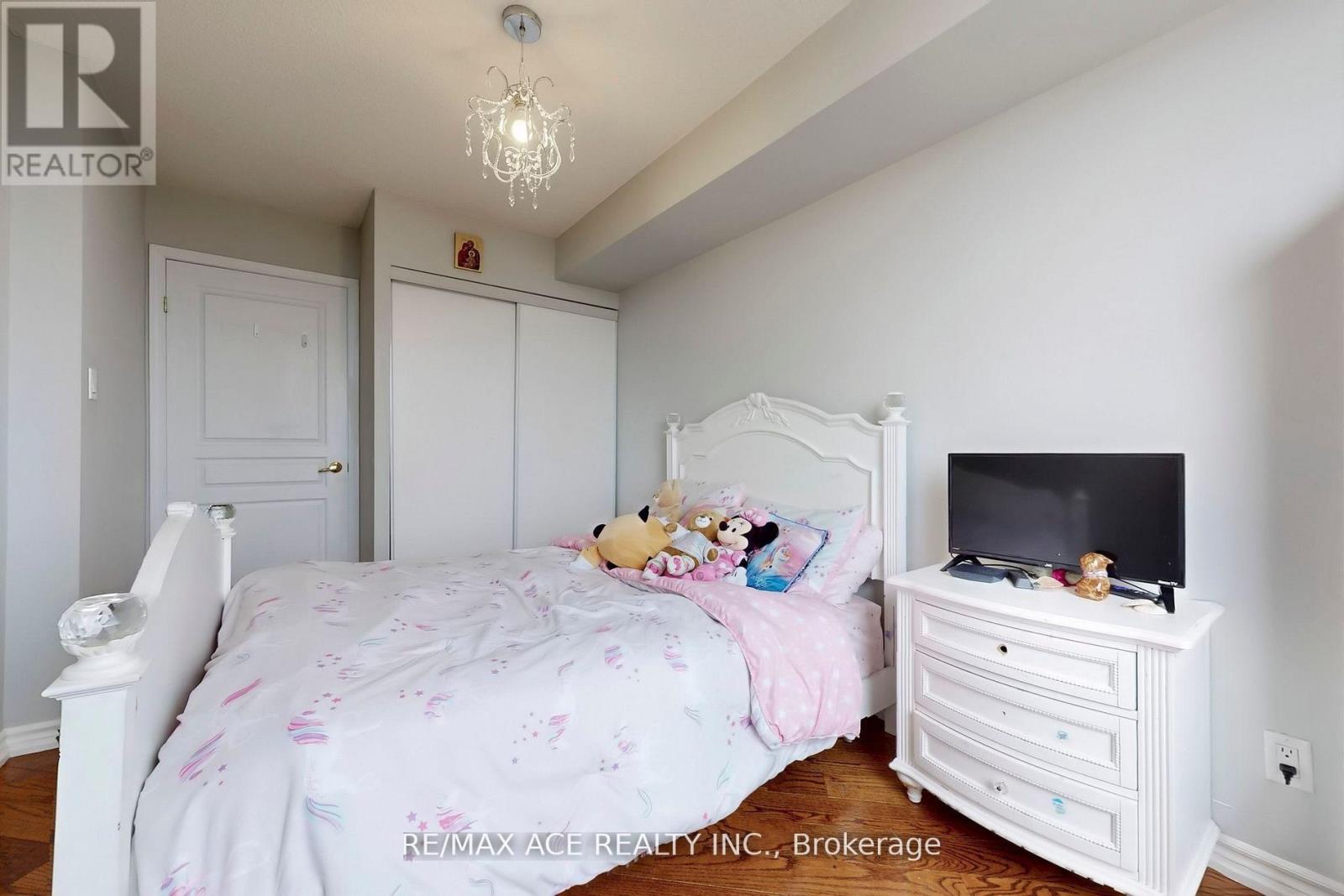 1108 - 29 Northern Heights Drive, Richmond Hill (Langstaff), Ontario  L4B 4L8 - Photo 28 - N12793590