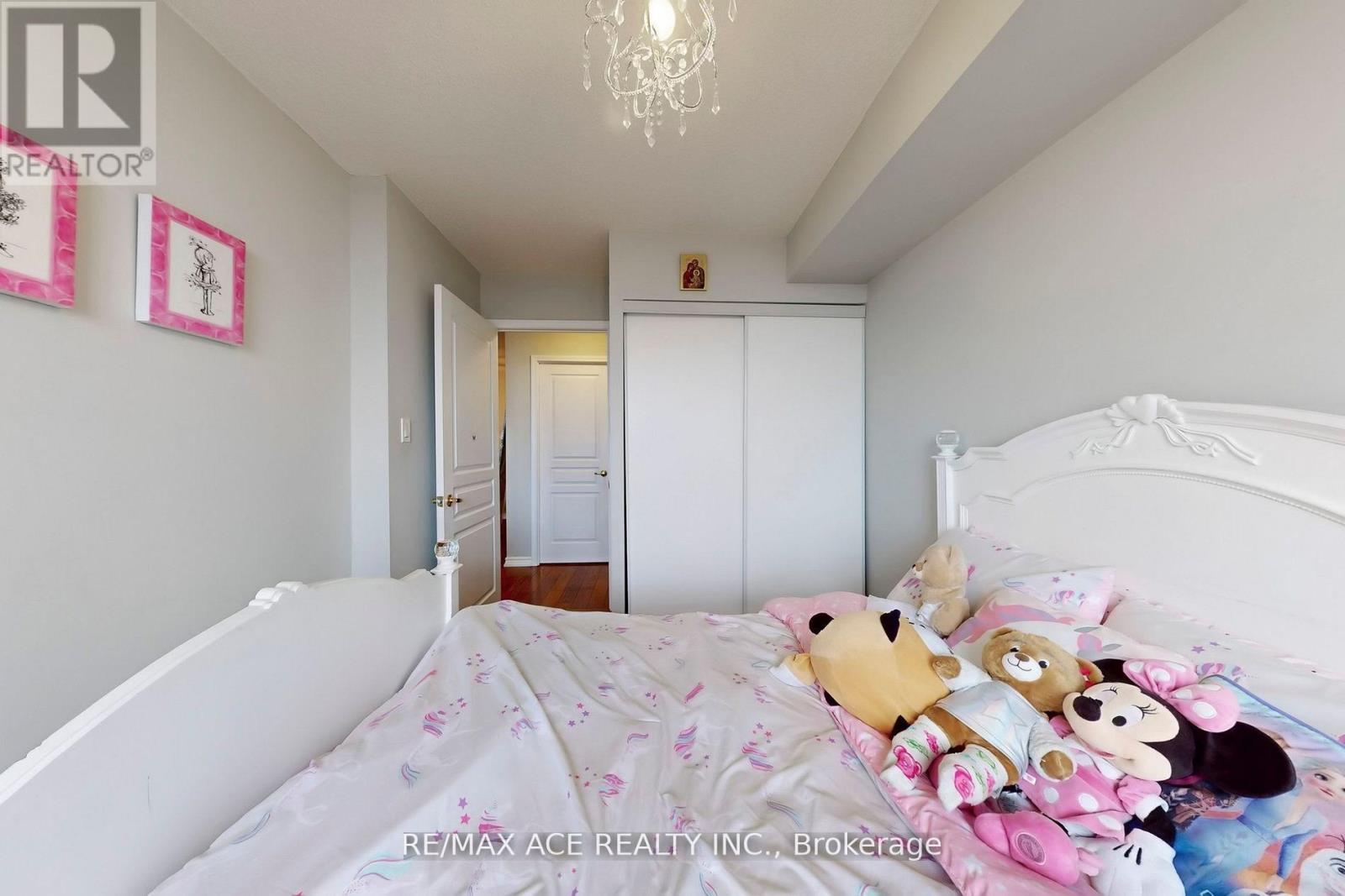 1108 - 29 Northern Heights Drive, Richmond Hill (Langstaff), Ontario  L4B 4L8 - Photo 29 - N12793590