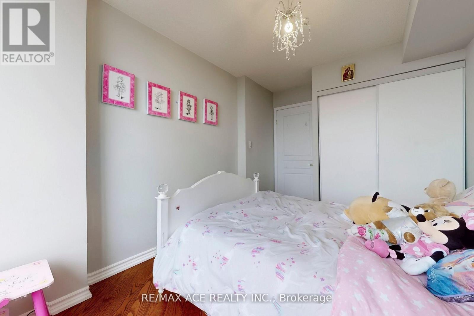 1108 - 29 Northern Heights Drive, Richmond Hill (Langstaff), Ontario  L4B 4L8 - Photo 30 - N12793590