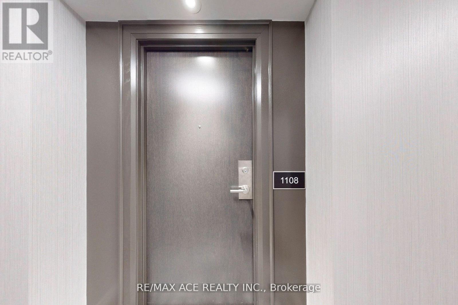 1108 - 29 Northern Heights Drive, Richmond Hill (Langstaff), Ontario  L4B 4L8 - Photo 4 - N12793590