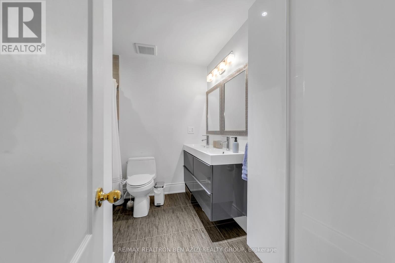 5 - 190 Harding Boulevard, Richmond Hill, Ontario  L4C 0J9 - Photo 35 - N12793752