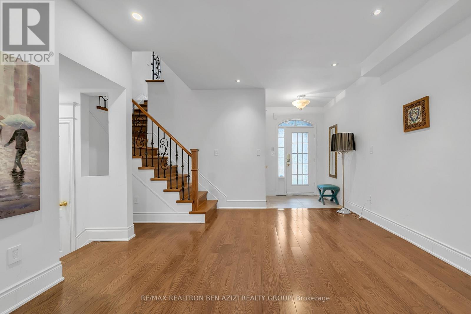 5 - 190 Harding Boulevard, Richmond Hill, Ontario  L4C 0J9 - Photo 7 - N12793752