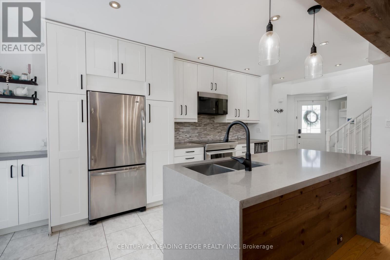 13 Gordon Court, Barrie (West Bayfield), Ontario  L4N 7A4 - Photo 12 - S12793570