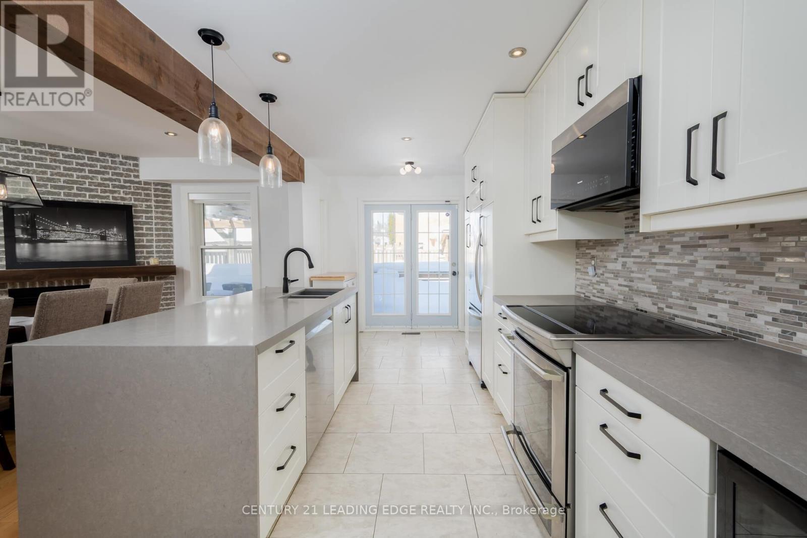 13 Gordon Court, Barrie (West Bayfield), Ontario  L4N 7A4 - Photo 13 - S12793570