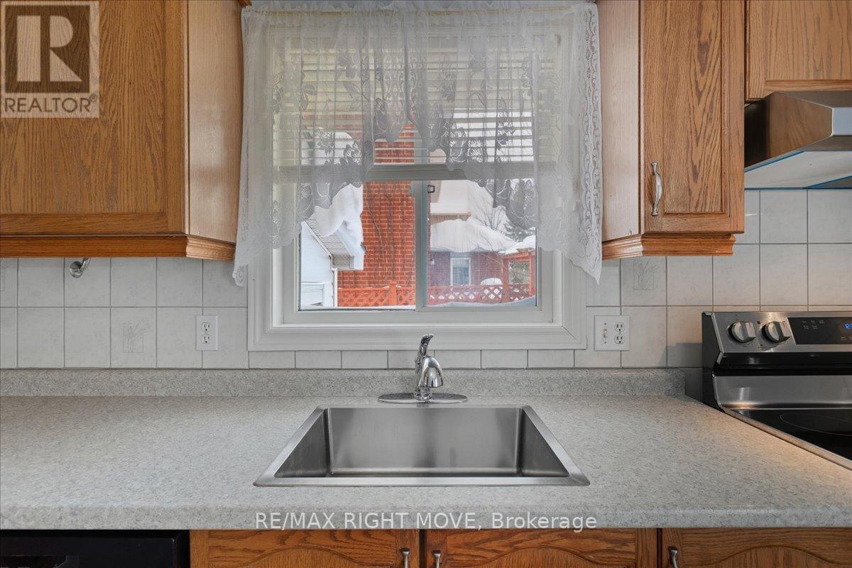 110 Livingstone Street W, Barrie, Ontario  L4N 7J4 - Photo 10 - S12793572