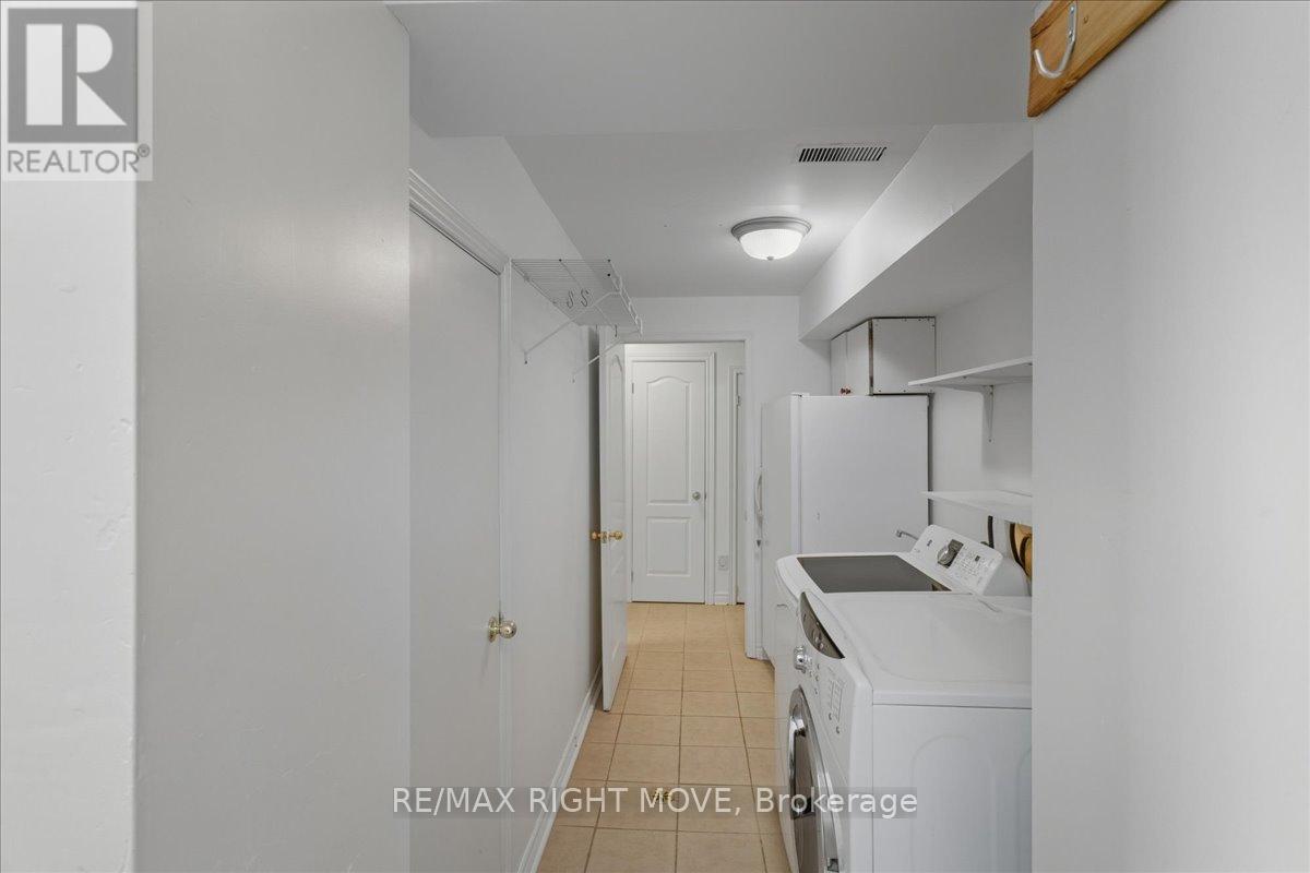 110 Livingstone Street W, Barrie, Ontario  L4N 7J4 - Photo 26 - S12793572