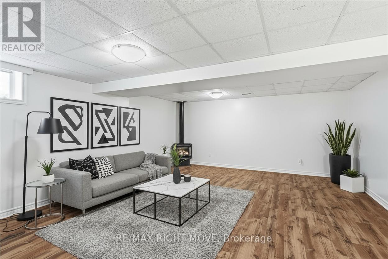 110 Livingstone Street W, Barrie, Ontario  L4N 7J4 - Photo 29 - S12793572