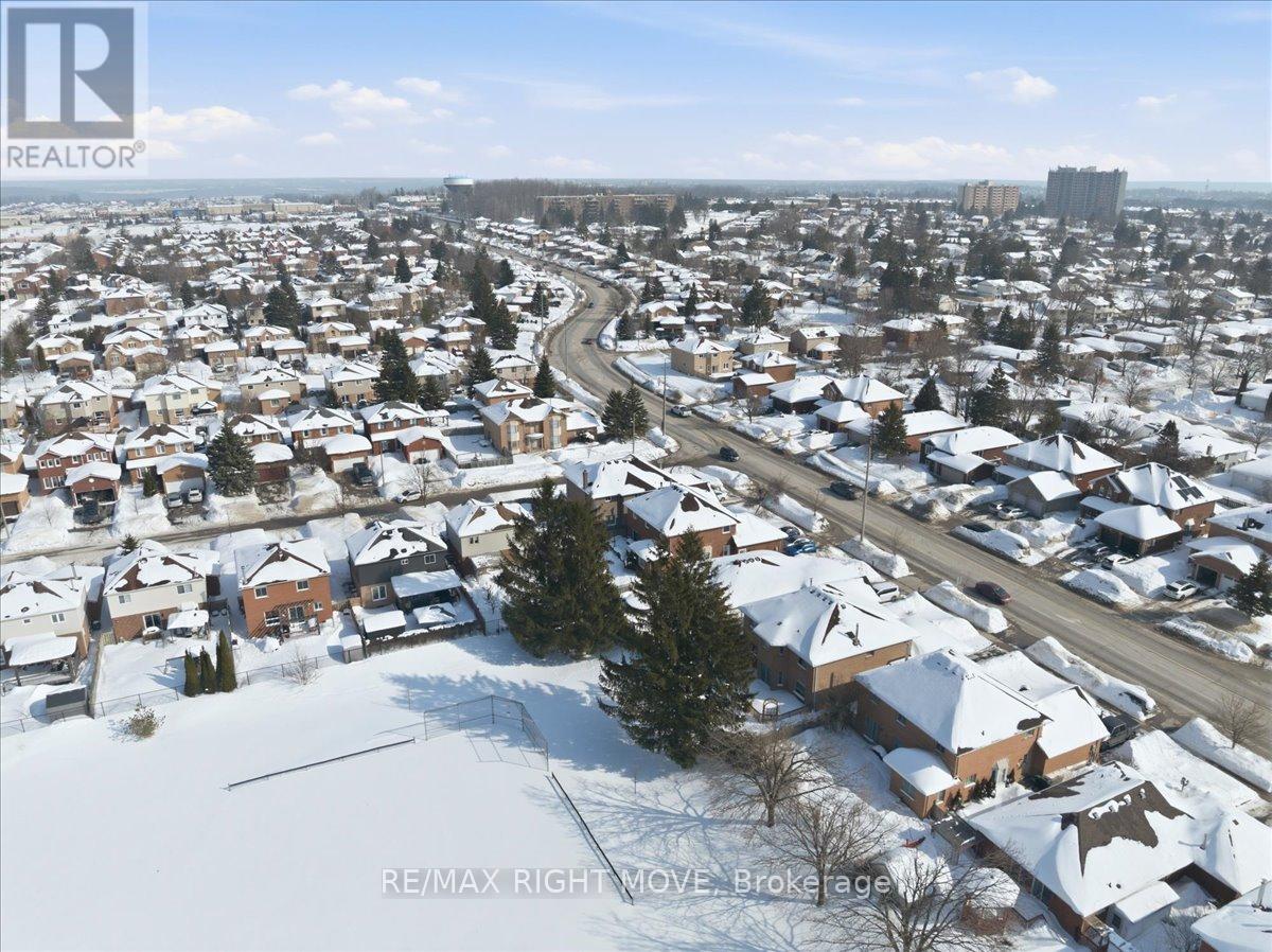 110 Livingstone Street W, Barrie, Ontario  L4N 7J4 - Photo 45 - S12793572