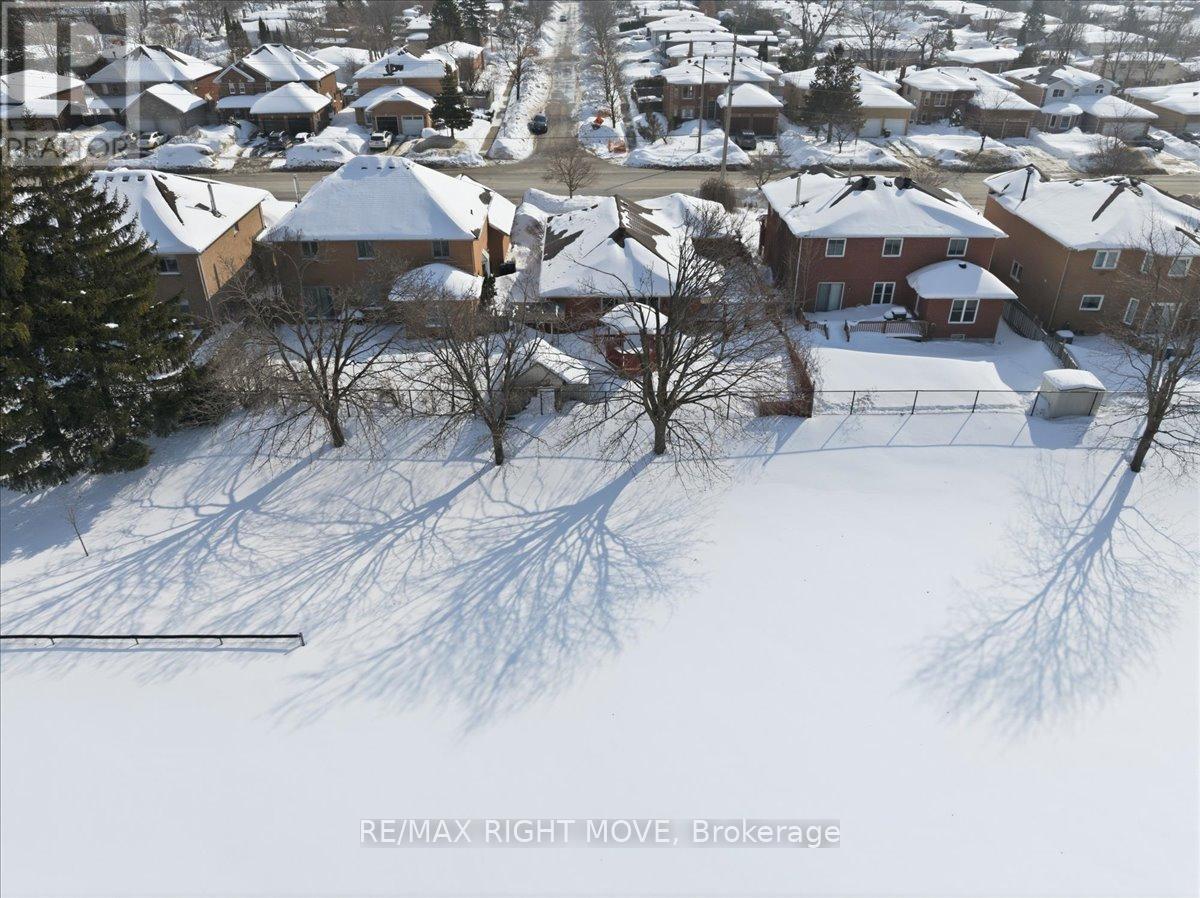 110 Livingstone Street W, Barrie, Ontario  L4N 7J4 - Photo 49 - S12793572