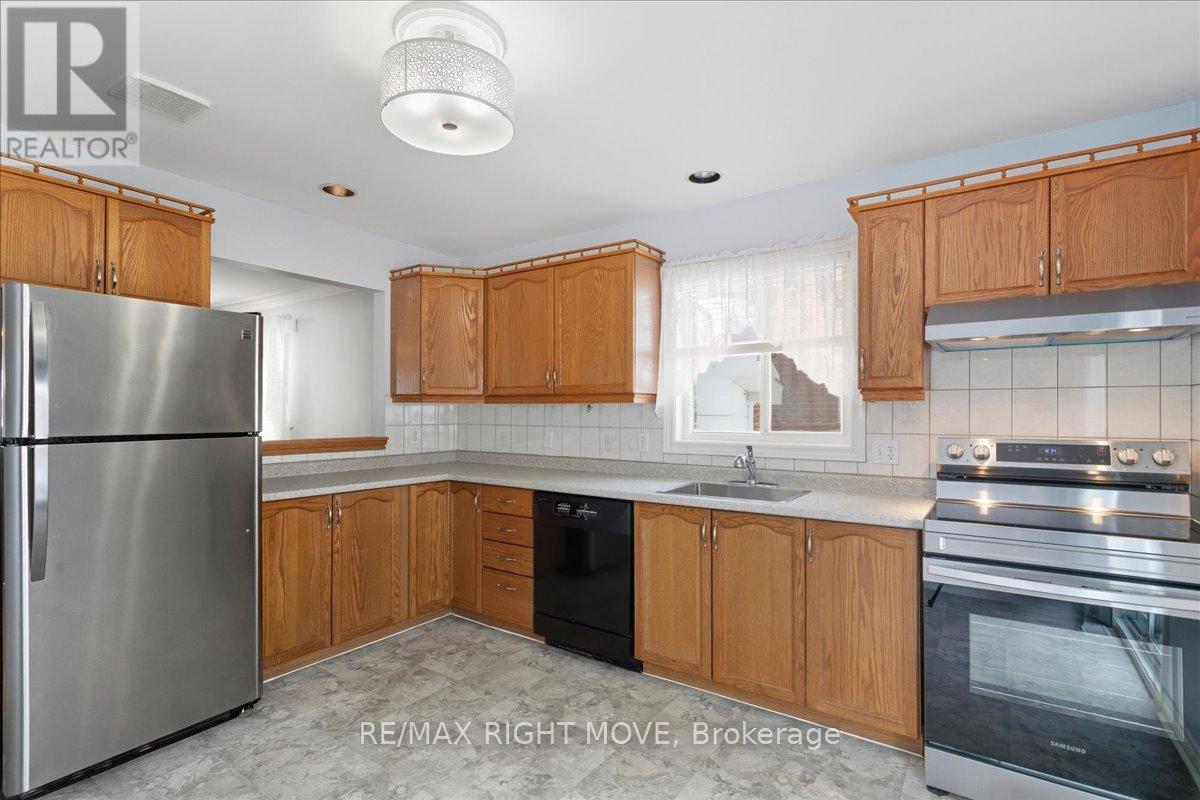 110 Livingstone Street W, Barrie, Ontario  L4N 7J4 - Photo 8 - S12793572