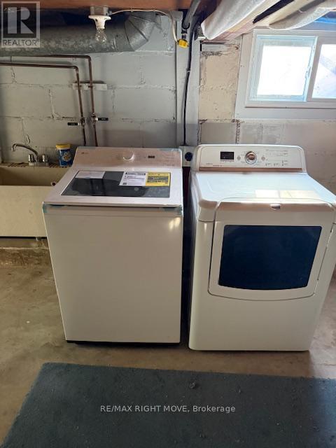 377 Barrie Road, Orillia, Ontario  L3V 2S1 - Photo 6 - S12793682