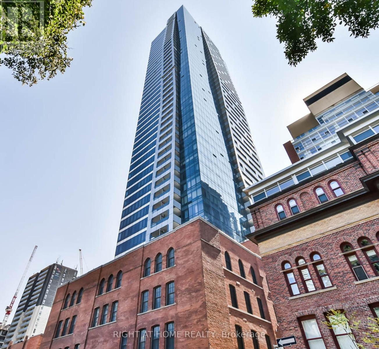 2805 - 5 ST JOSEPH STREET, Toronto, Ontario