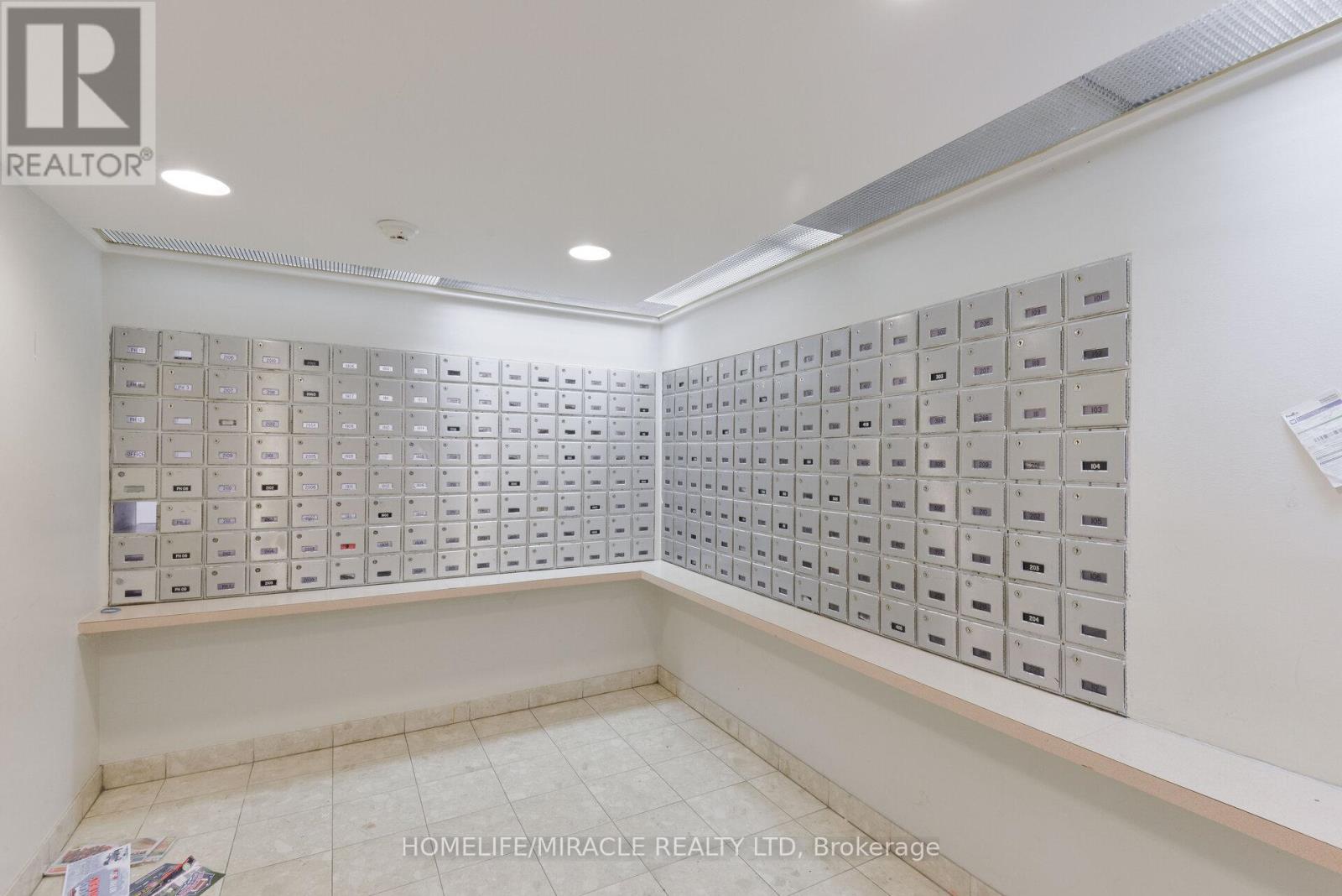 610 - 234 Albion Road, Toronto (Elms-Old Rexdale), Ontario  M9W 6A5 - Photo 32 - W12784516