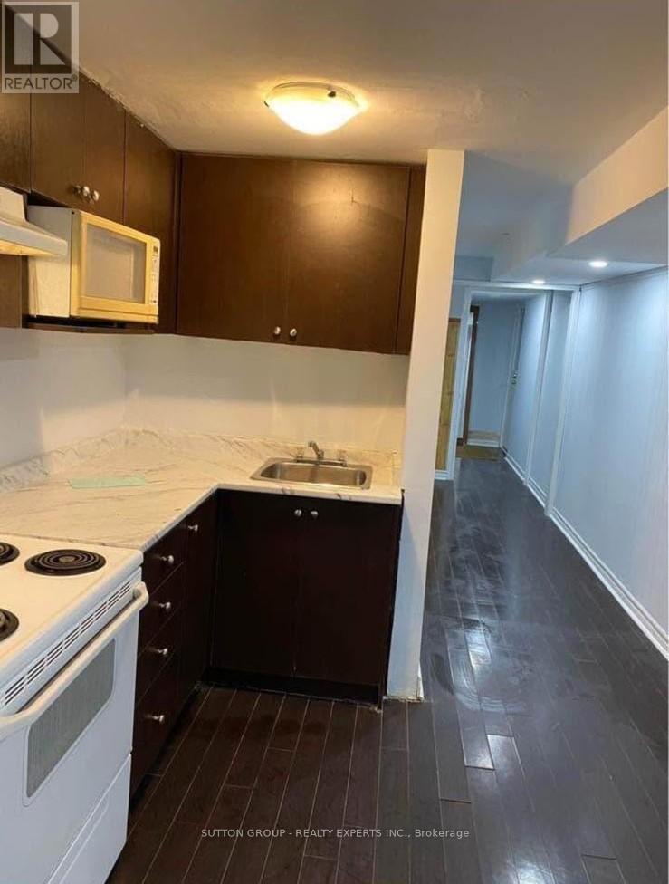 Basement - 2644 Lundene Road, Mississauga, Ontario  L5J 1P8 - Photo 7 - W12793346