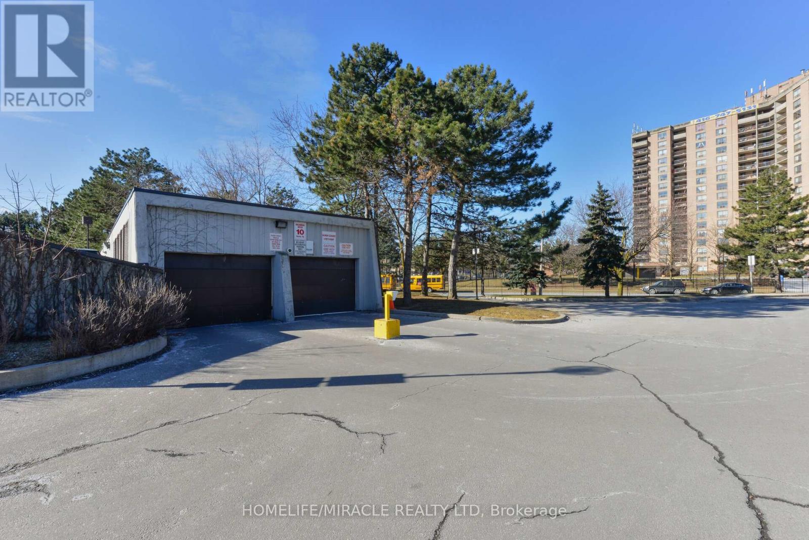 610 - 234 Albion Road, Toronto (Elms-Old Rexdale), Ontario  M9W 6A5 - Photo 34 - W12784516