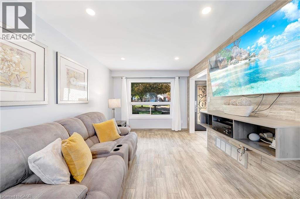 22 Pleasant Grove Terrace, Grimsby, Ontario  L3M 5G8 - Photo 10 - 40805542