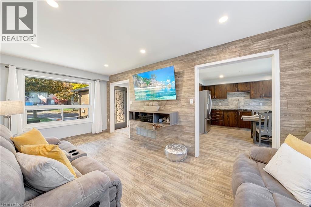 22 Pleasant Grove Terrace, Grimsby, Ontario  L3M 5G8 - Photo 9 - 40805542