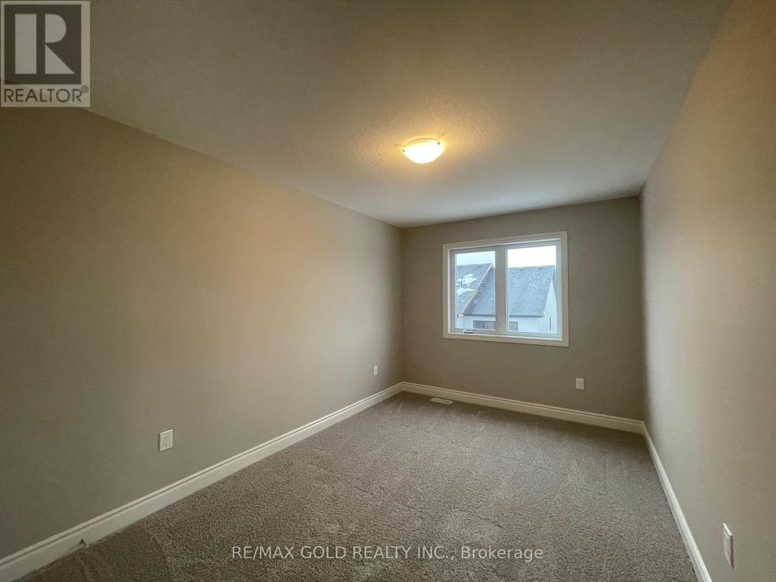 37 Hedley Lane, Centre Wellington, Ontario  N0B 1S0 - Photo 15 - X12788592