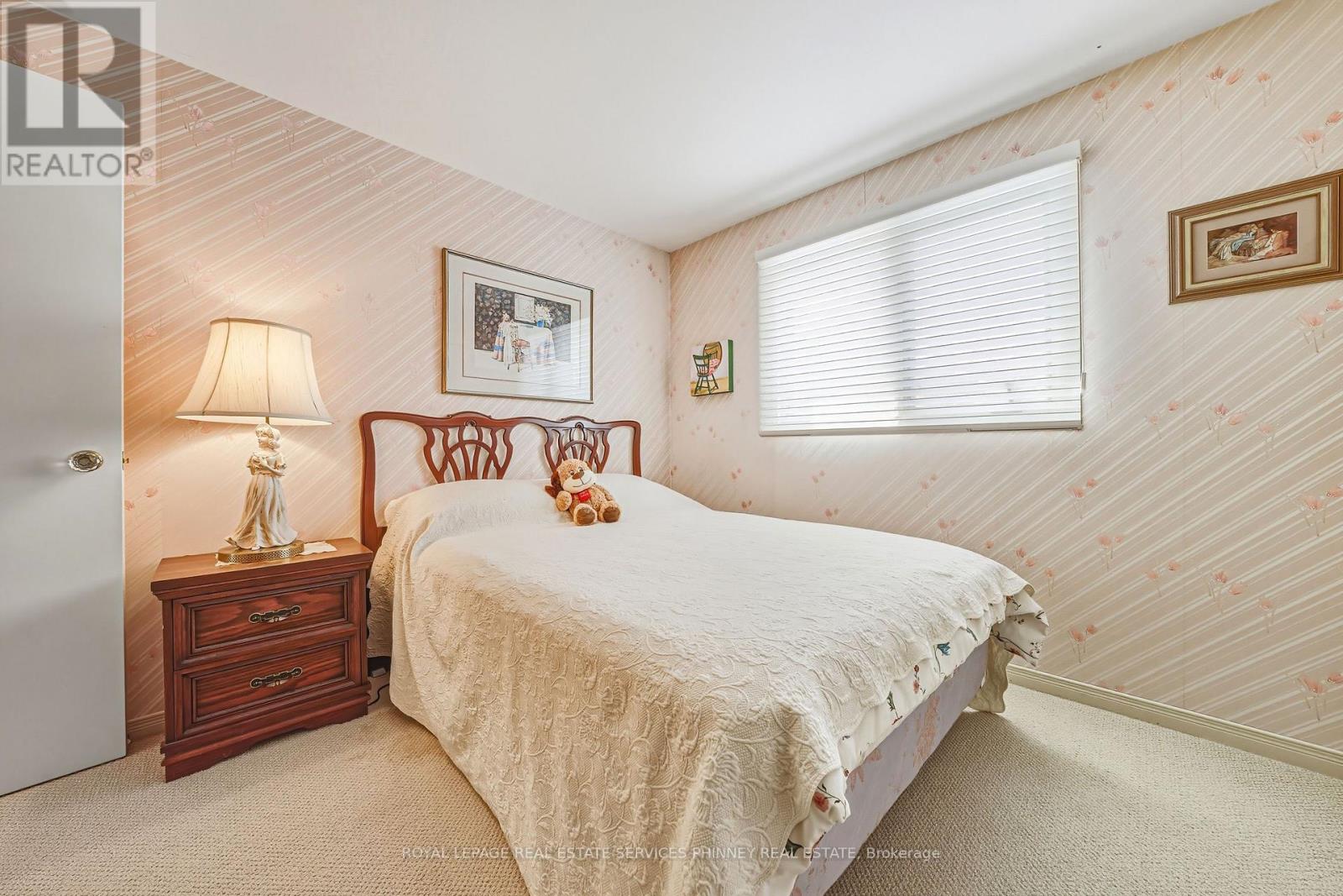 176 Charnwood Drive, Oakville, Ontario  L6J 5H1 - Photo 29 - W12793464