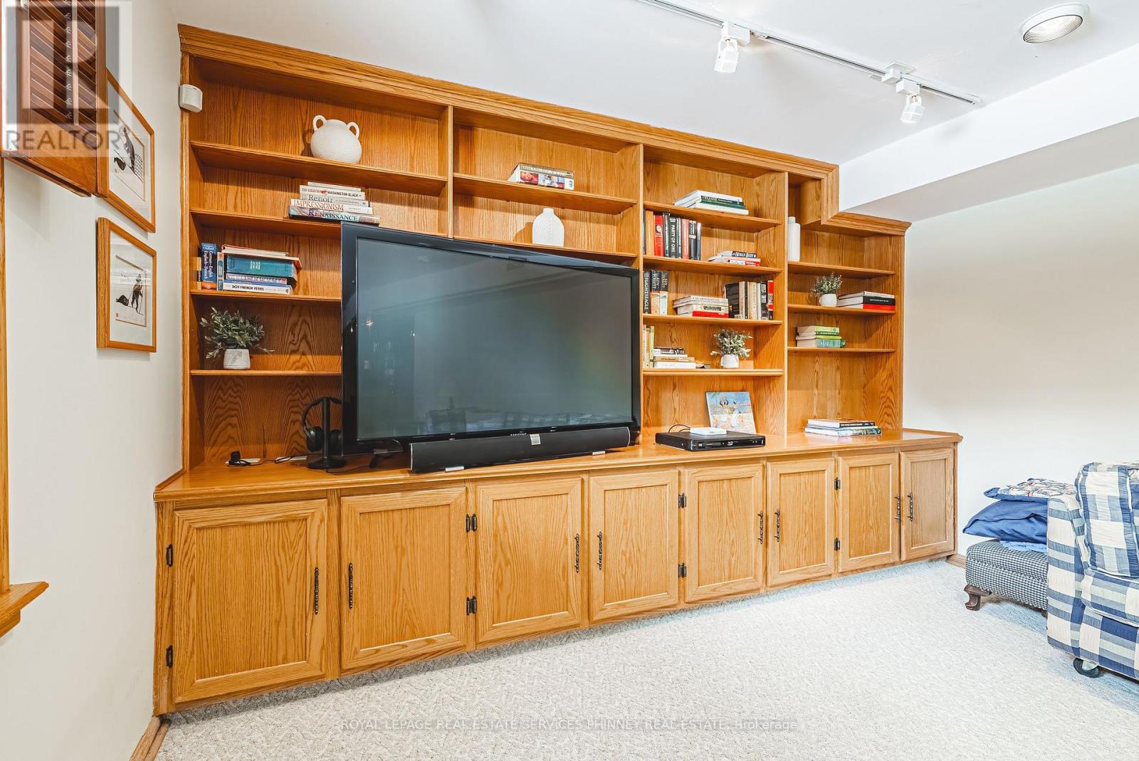 176 Charnwood Drive, Oakville, Ontario  L6J 5H1 - Photo 33 - W12793464