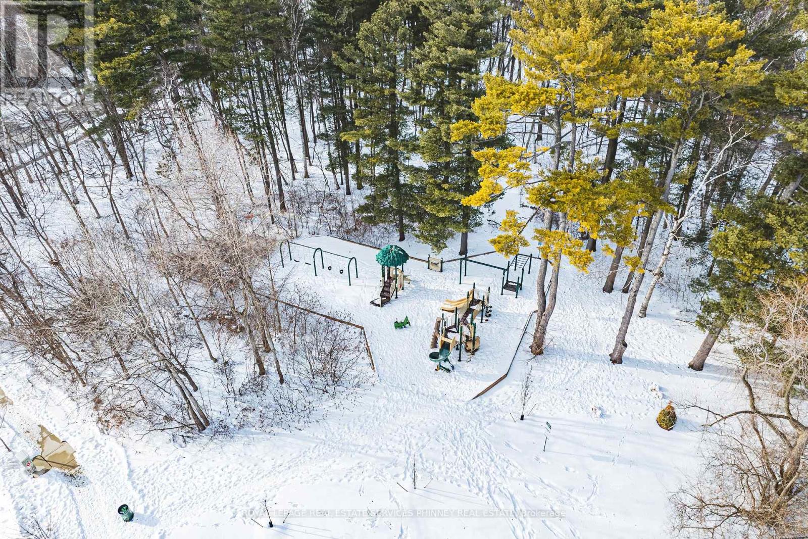 176 Charnwood Drive, Oakville, Ontario  L6J 5H1 - Photo 46 - W12793464