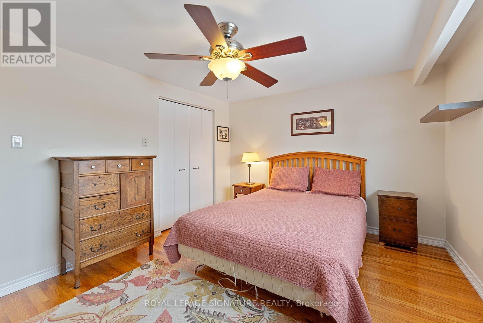 11 Golf View Drive, Brampton, Ontario  L6W 1A4 - Photo 19 - W12793494