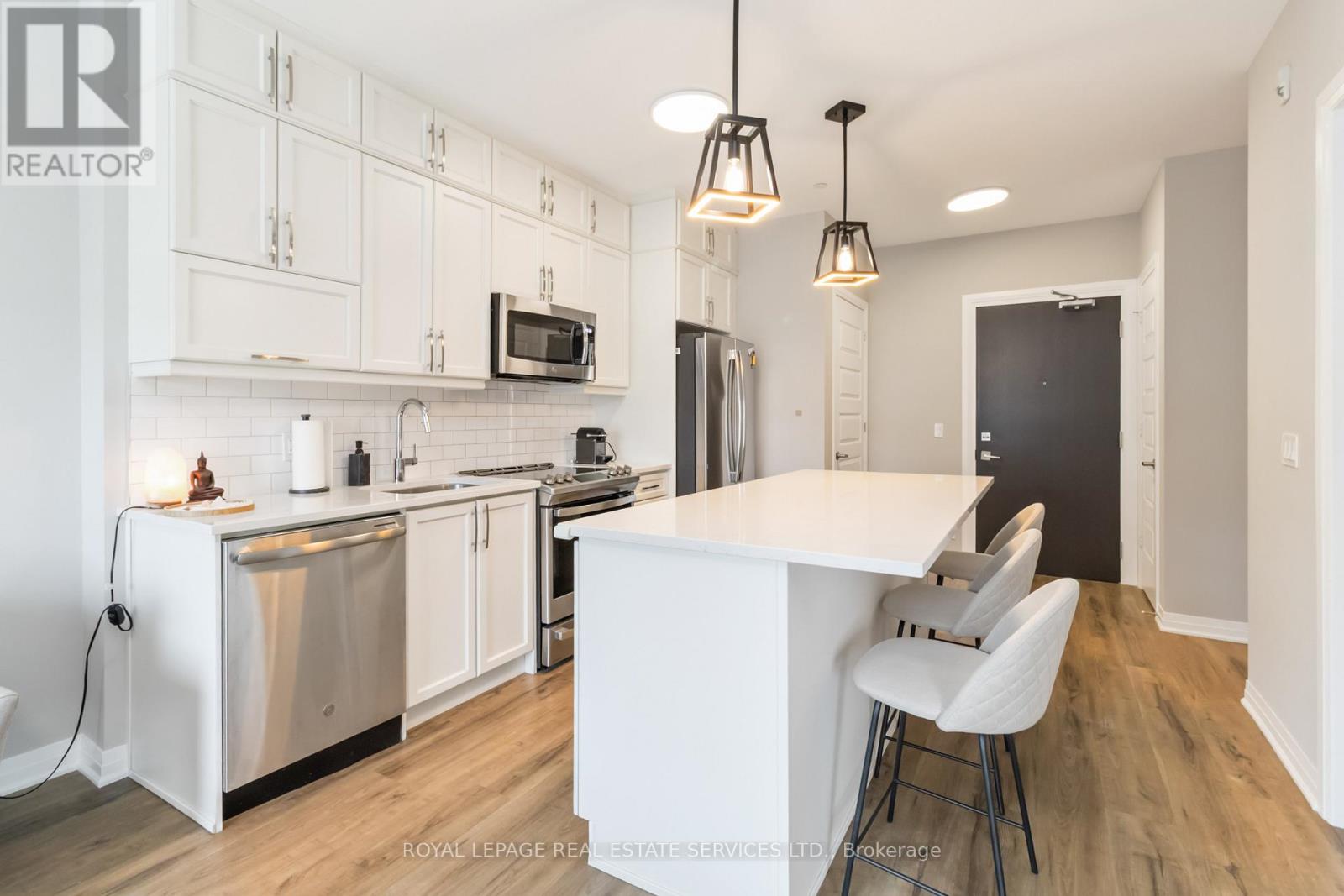 533 - 102 Grovewood Common, Oakville (Go Glenorchy), Ontario  L6H 0X2 - Photo 10 - W12793510