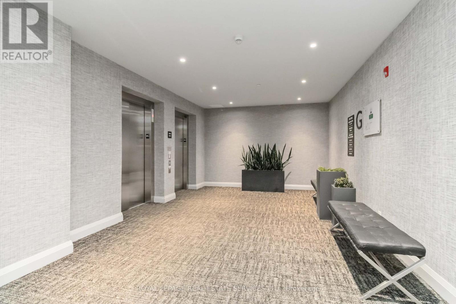 533 - 102 Grovewood Common, Oakville (Go Glenorchy), Ontario  L6H 0X2 - Photo 6 - W12793510