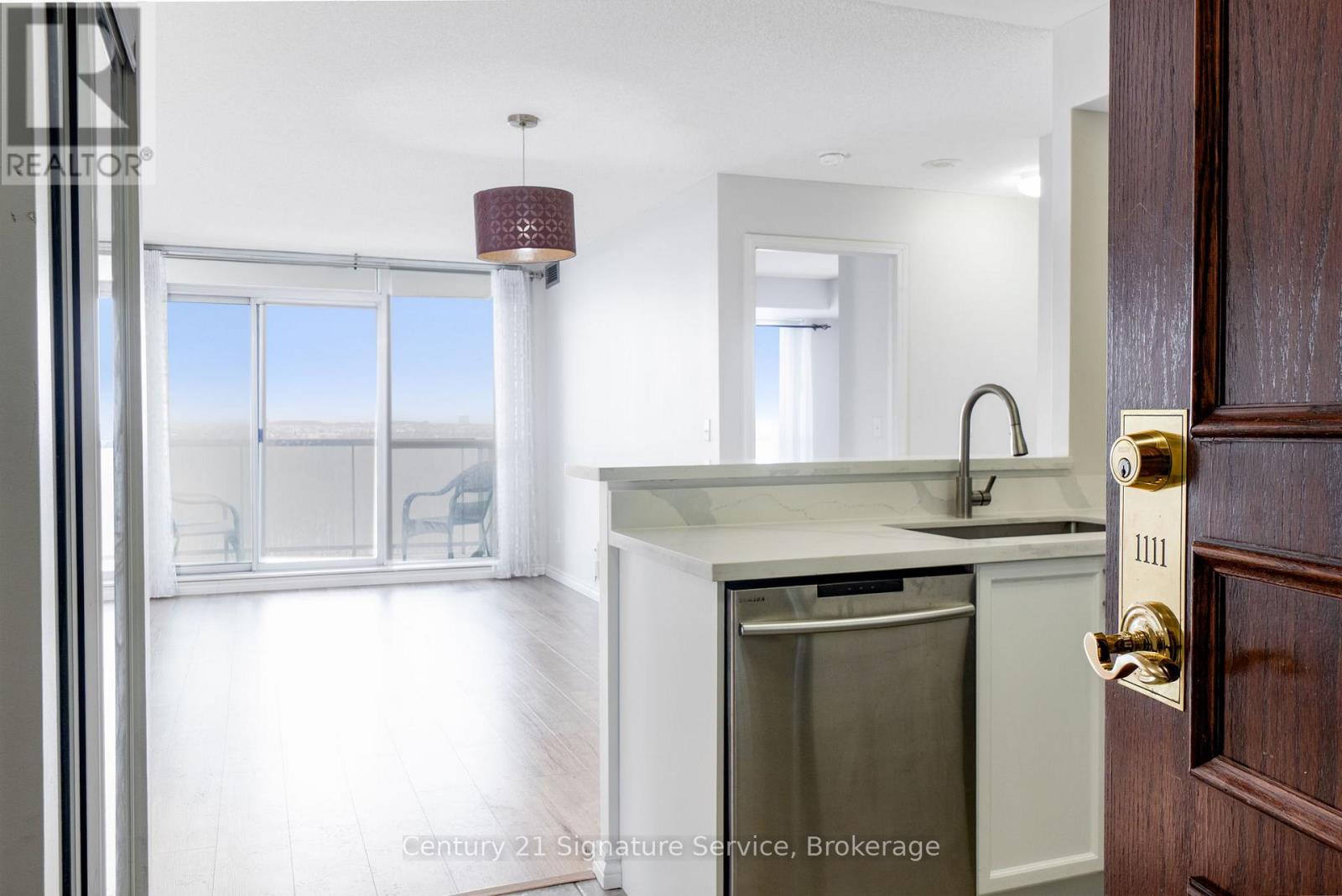 1111 - 2545 Erin Centre Boulevard, Mississauga (Central Erin Mills), Ontario  L5M 6Z9 - Photo 7 - W12793516