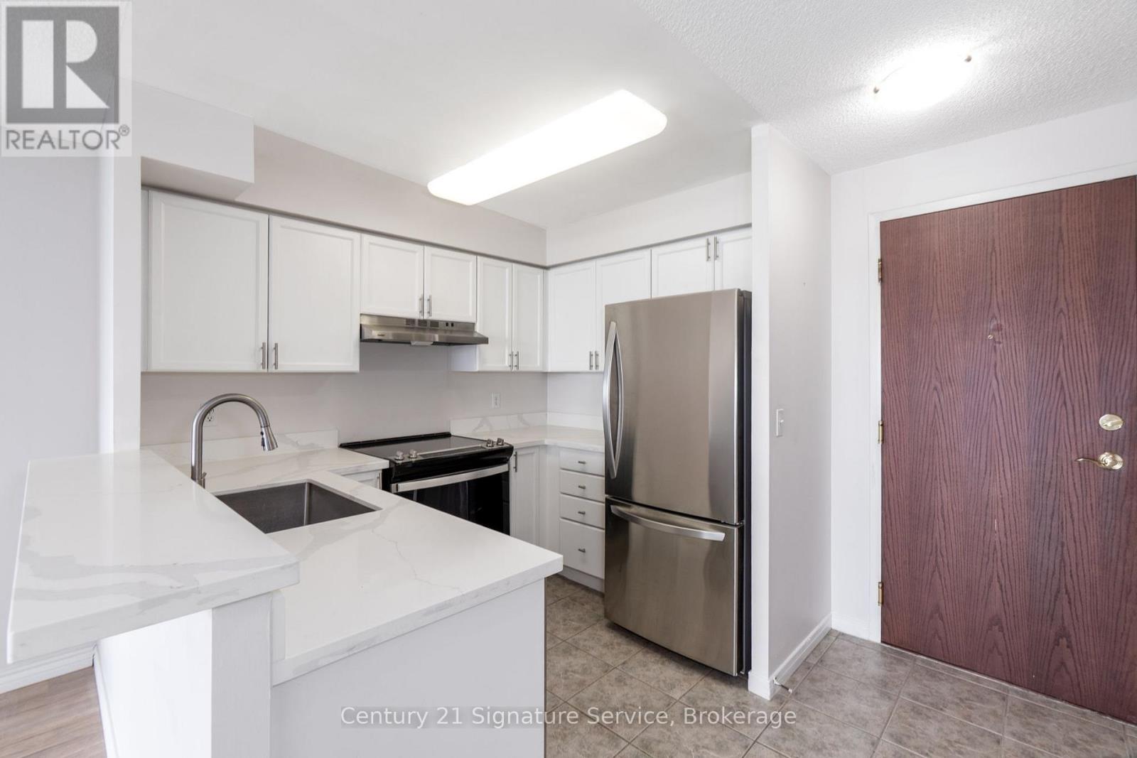 1111 - 2545 Erin Centre Boulevard, Mississauga (Central Erin Mills), Ontario  L5M 6Z9 - Photo 8 - W12793516