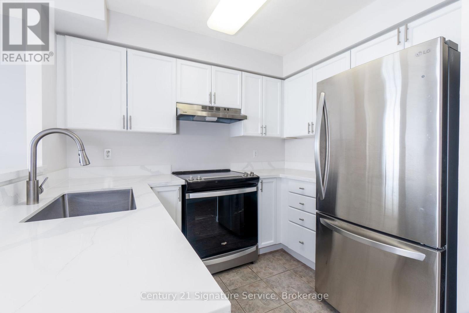 1111 - 2545 Erin Centre Boulevard, Mississauga (Central Erin Mills), Ontario  L5M 6Z9 - Photo 9 - W12793516