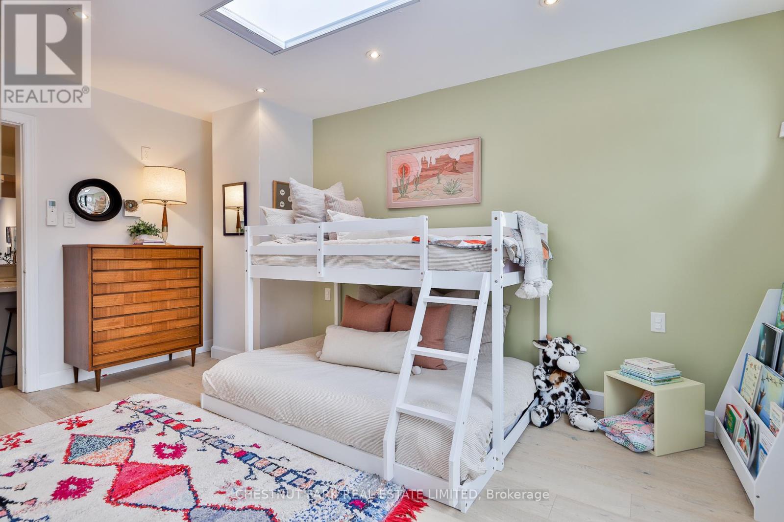 72 Watson Avenue, Toronto, Ontario  M6S 4E1 - Photo 22 - W12793580