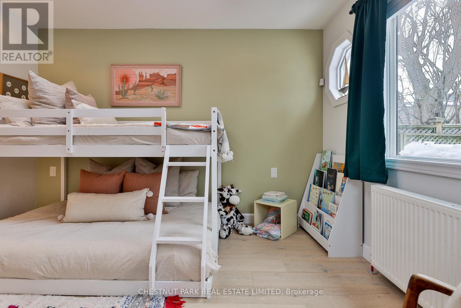 72 Watson Avenue, Toronto, Ontario  M6S 4E1 - Photo 24 - W12793580