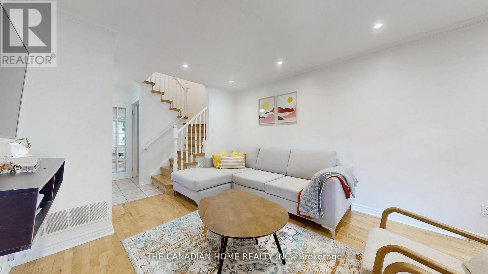 226 Ecclestone Drive, Brampton, Ontario  L6X 3P9 - Photo 6 - W12793586