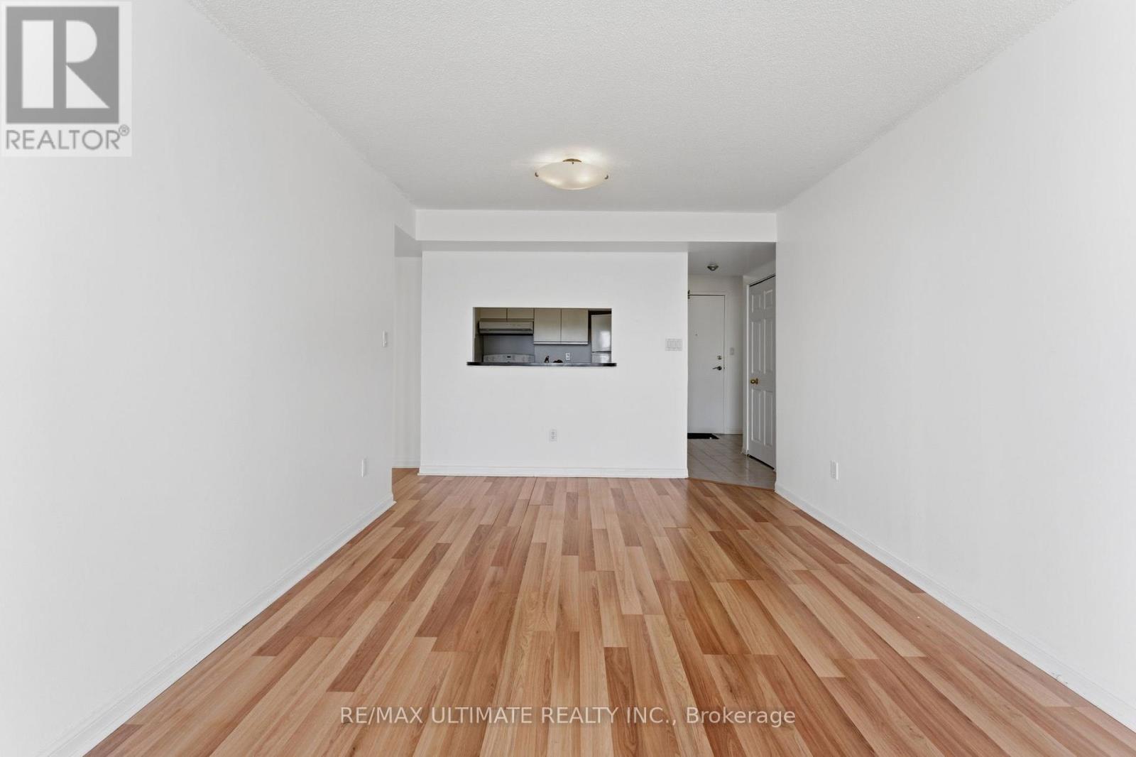 1502 - 3 Hickory Tree Road, Toronto, Ontario  M9N 3W5 - Photo 5 - W12793620