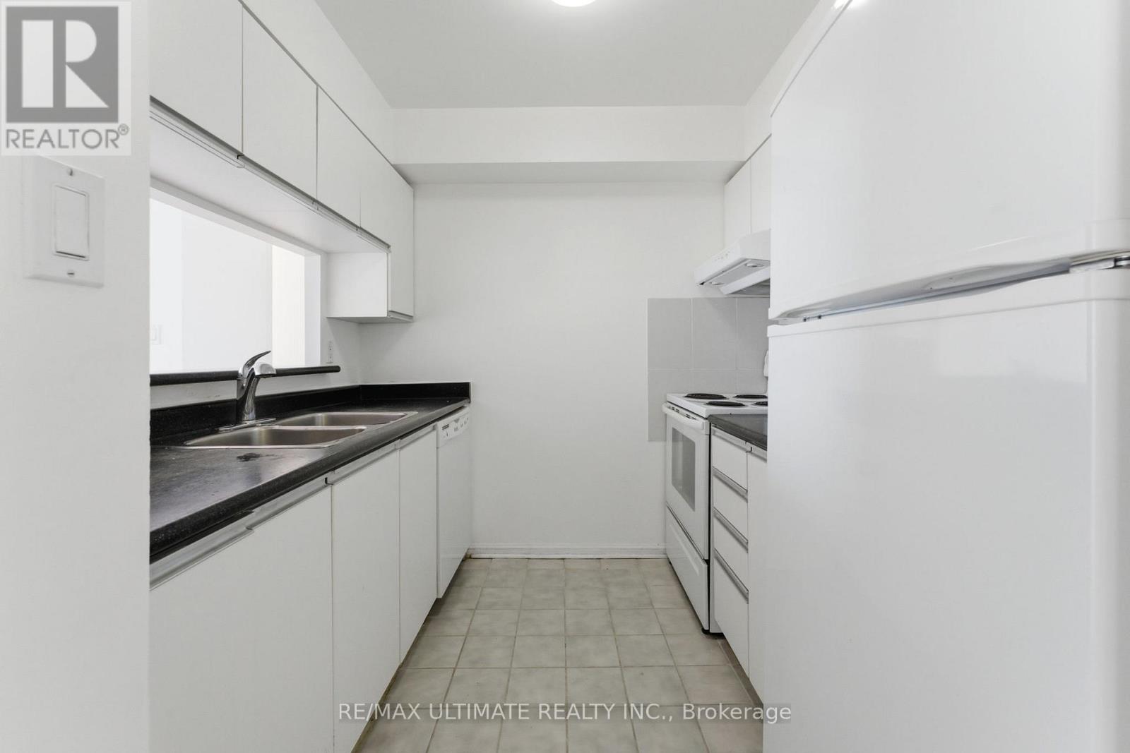 1502 - 3 Hickory Tree Road, Toronto, Ontario  M9N 3W5 - Photo 7 - W12793620