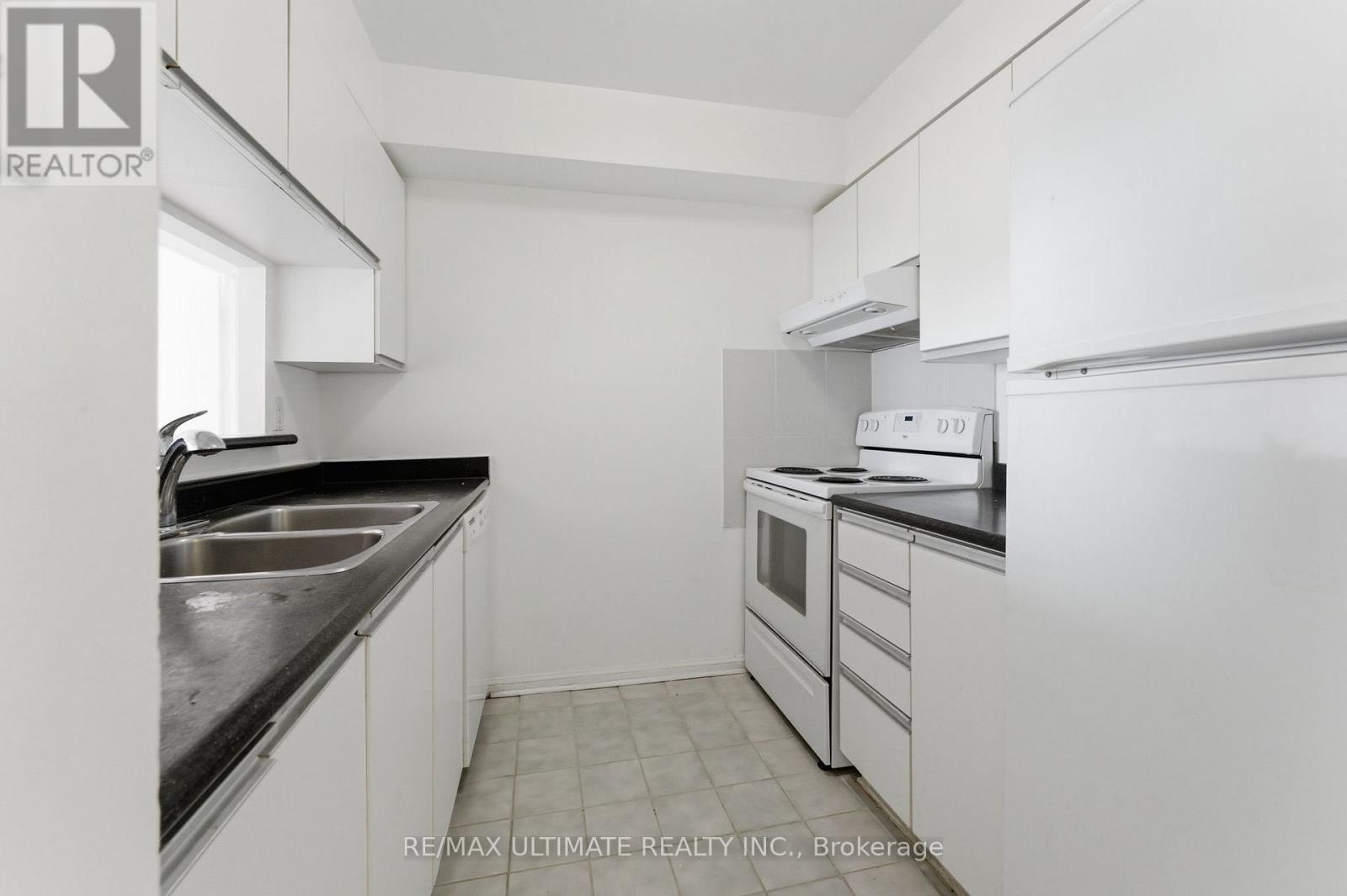 1502 - 3 Hickory Tree Road, Toronto, Ontario  M9N 3W5 - Photo 9 - W12793620