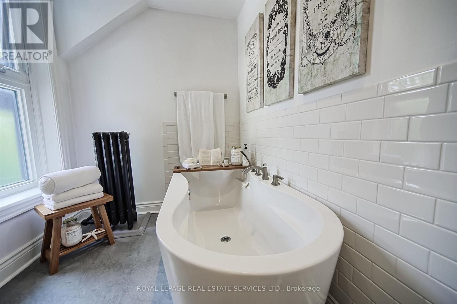 11 Main Street S, Milton, Ontario  L0P 1B0 - Photo 27 - W12793626