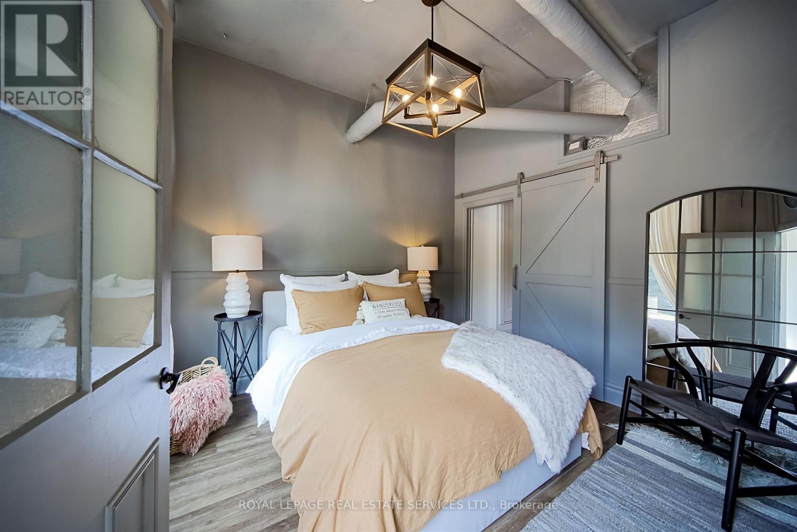 11 Main Street S, Milton, Ontario  L0P 1B0 - Photo 34 - W12793626