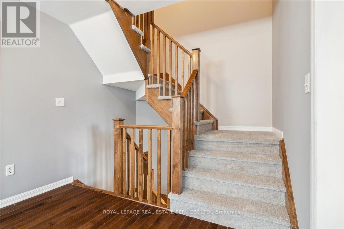 17 - 3050 Rotary Way, Burlington (Alton), Ontario  L7M 0G8 - Photo 24 - W12793636