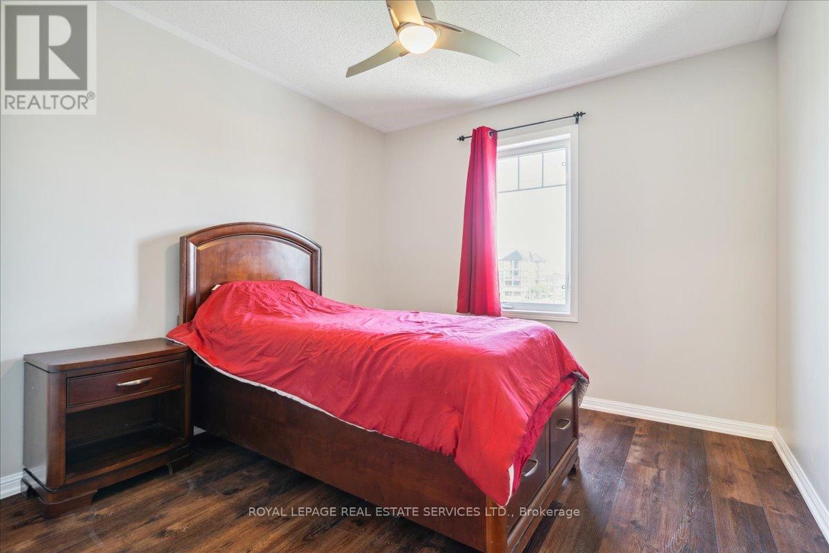 17 - 3050 Rotary Way, Burlington (Alton), Ontario  L7M 0G8 - Photo 31 - W12793636