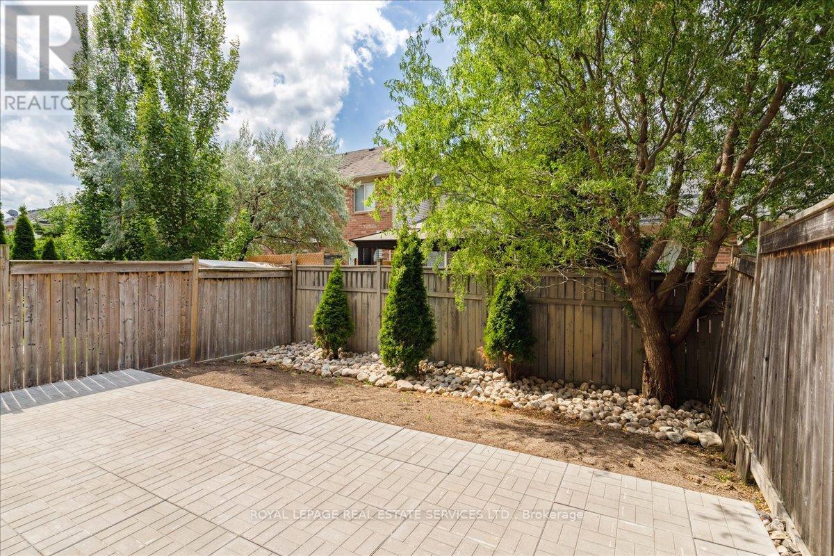 17 - 3050 Rotary Way, Burlington (Alton), Ontario  L7M 0G8 - Photo 36 - W12793636