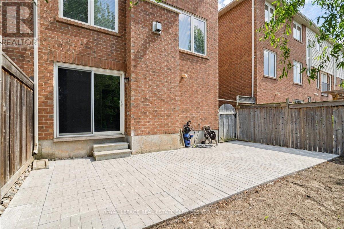 17 - 3050 Rotary Way, Burlington (Alton), Ontario  L7M 0G8 - Photo 40 - W12793636