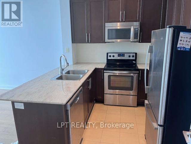 208 - 3985 Grand Park Drive, Mississauga (City Centre), Ontario  L5B 0H8 - Photo 7 - W12793650