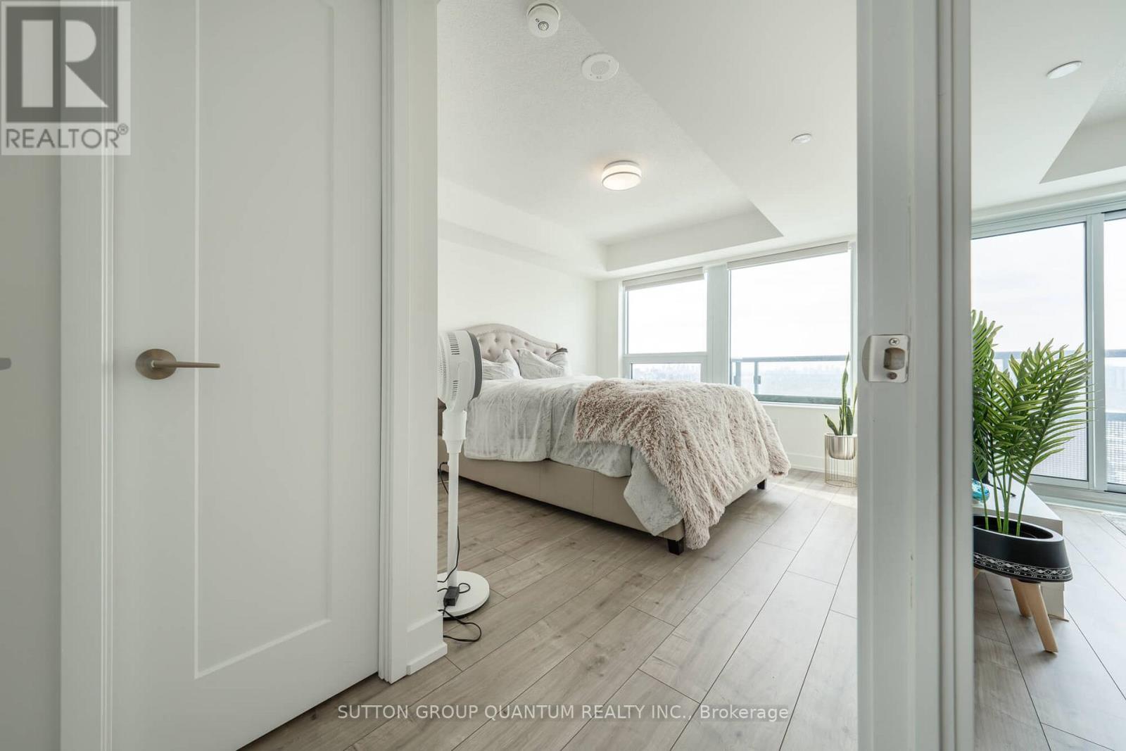 1603 - 10 Eva Road, Toronto, Ontario  M9C 0B3 - Photo 8 - W12793660