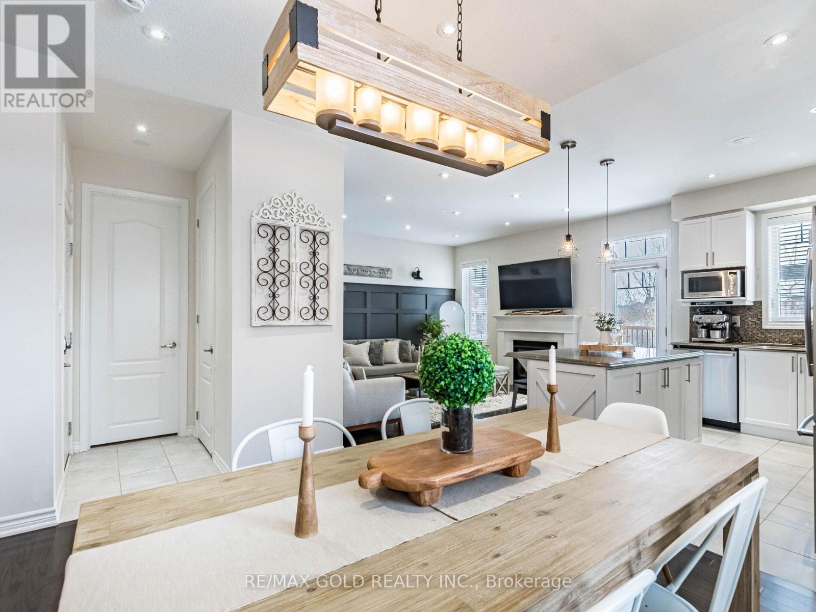 9 Polstar Road, Brampton, Ontario  L7A 4H1 - Photo 16 - W12793678