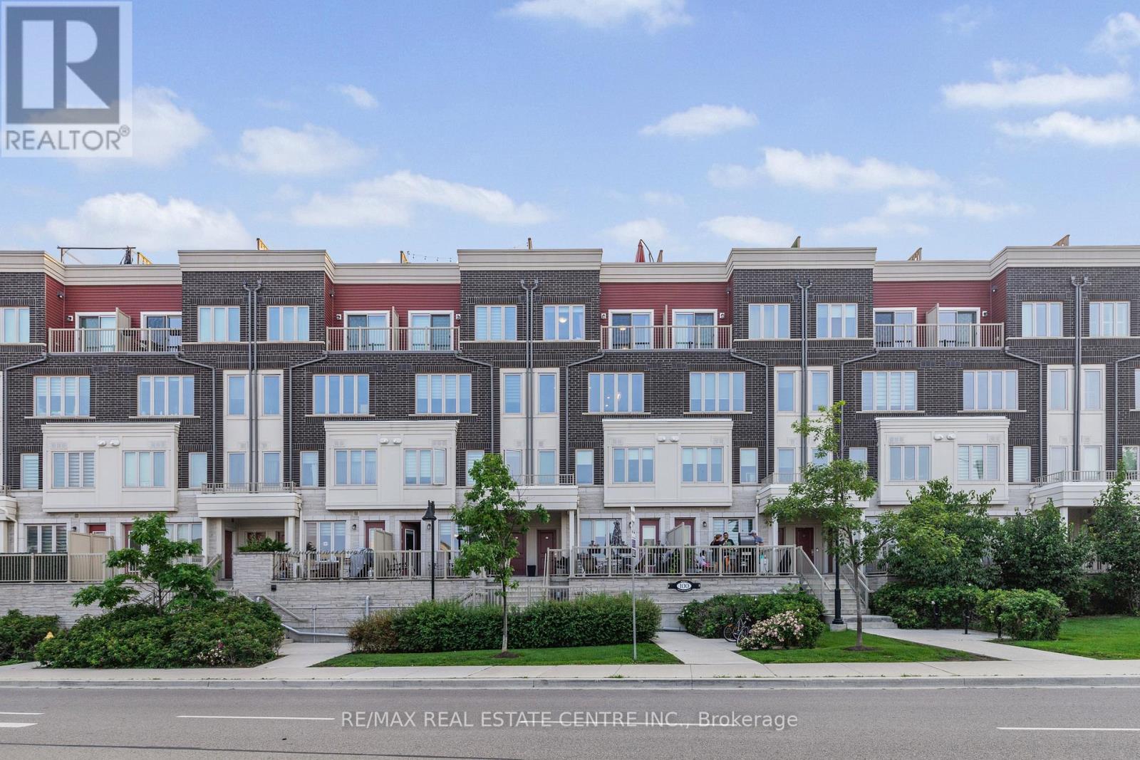 27 - 100 Long Branch Avenue, Toronto, Ontario  M8W 1N6 - Photo 1 - W12793684