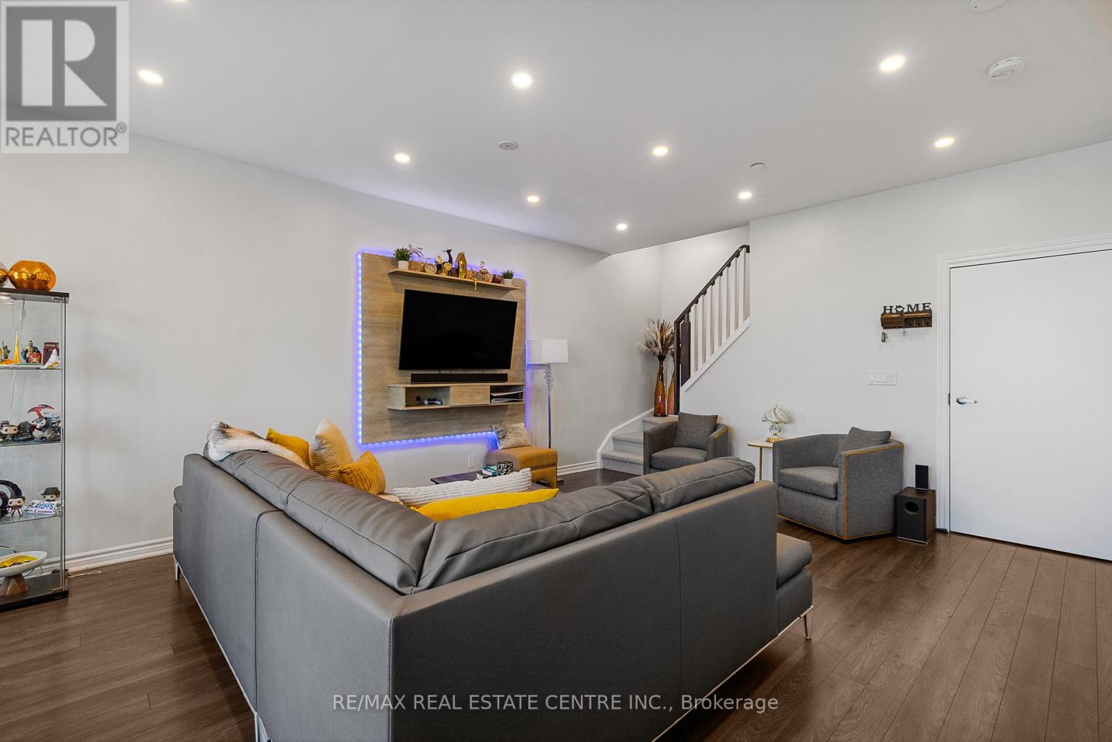 27 - 100 Long Branch Avenue, Toronto, Ontario  M8W 1N6 - Photo 9 - W12793684