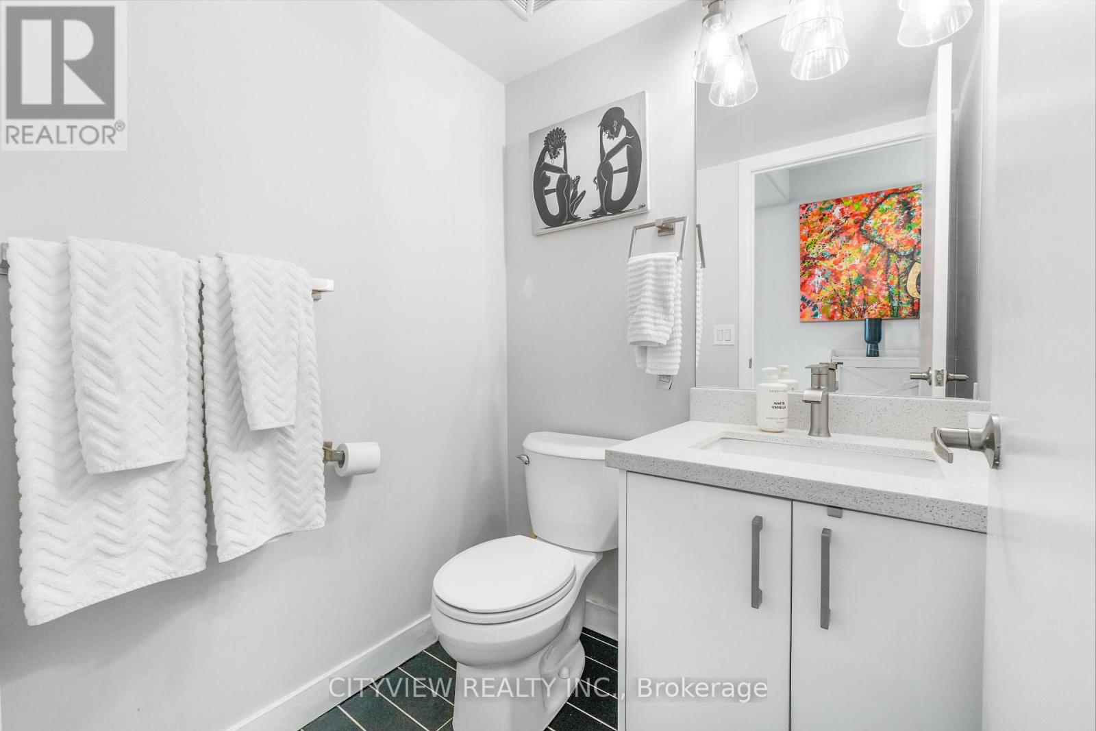 2501 - 155 Legion Road N, Toronto, Ontario  M8Y 0A7 - Photo 4 - W12793714