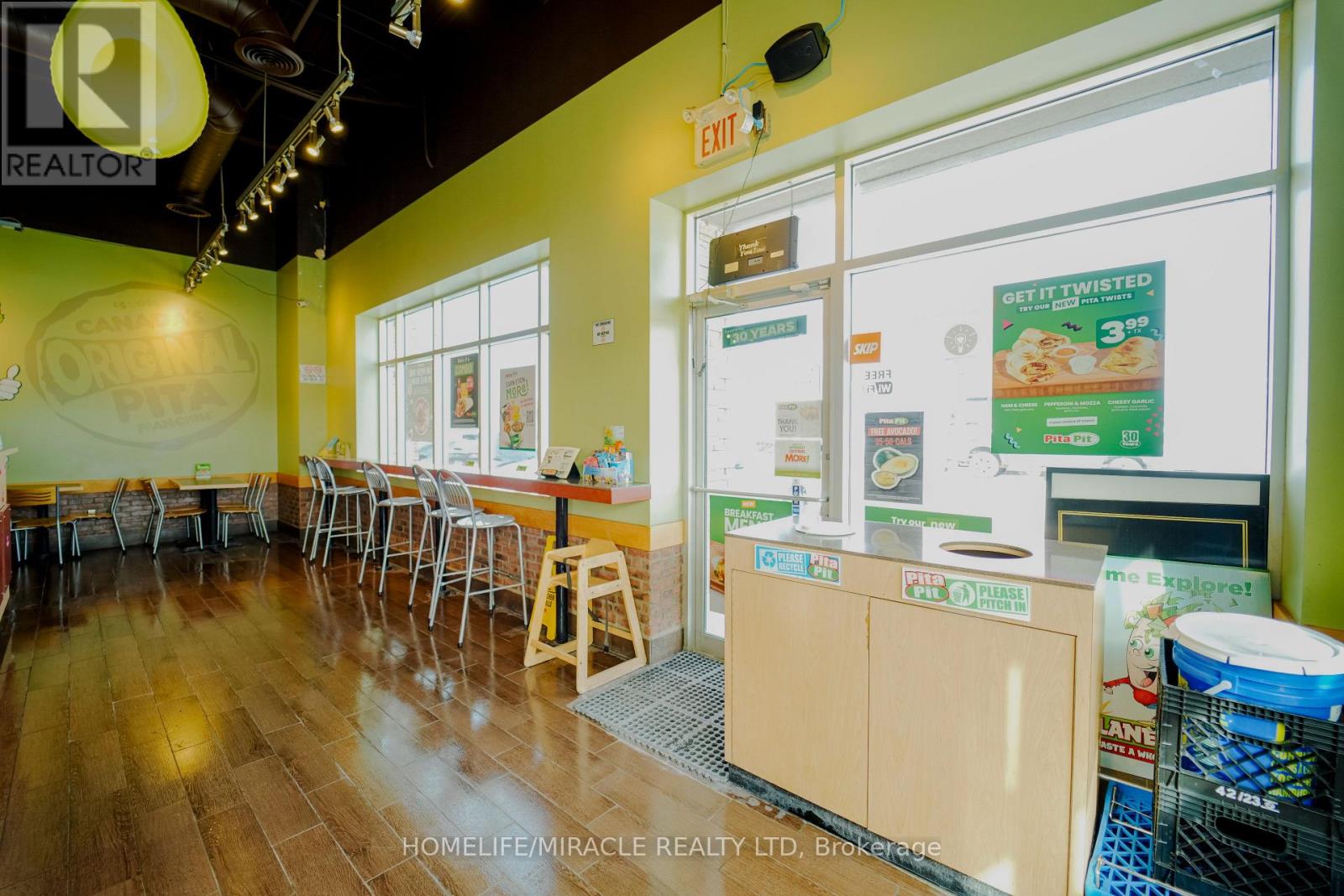 391 Queen Street, Halton Hills, Ontario  L7J 0A8 - Photo 5 - W12793720